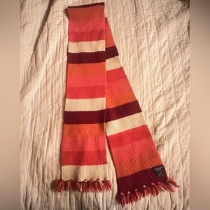 American Eagle 100% Wool Scarf
